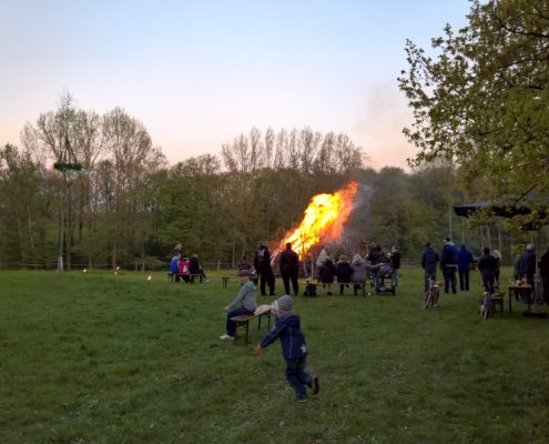 Maibaumstellen Gohlis