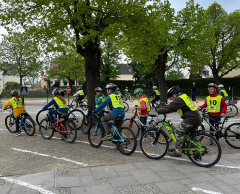Üben im Verkehrsgarten Üben im Verkehrsgarten