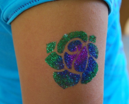 Glitzertattoo ist fertig