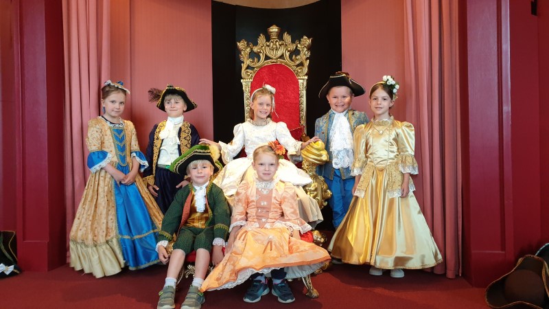 Hoheiten im Schloss Moritzburg